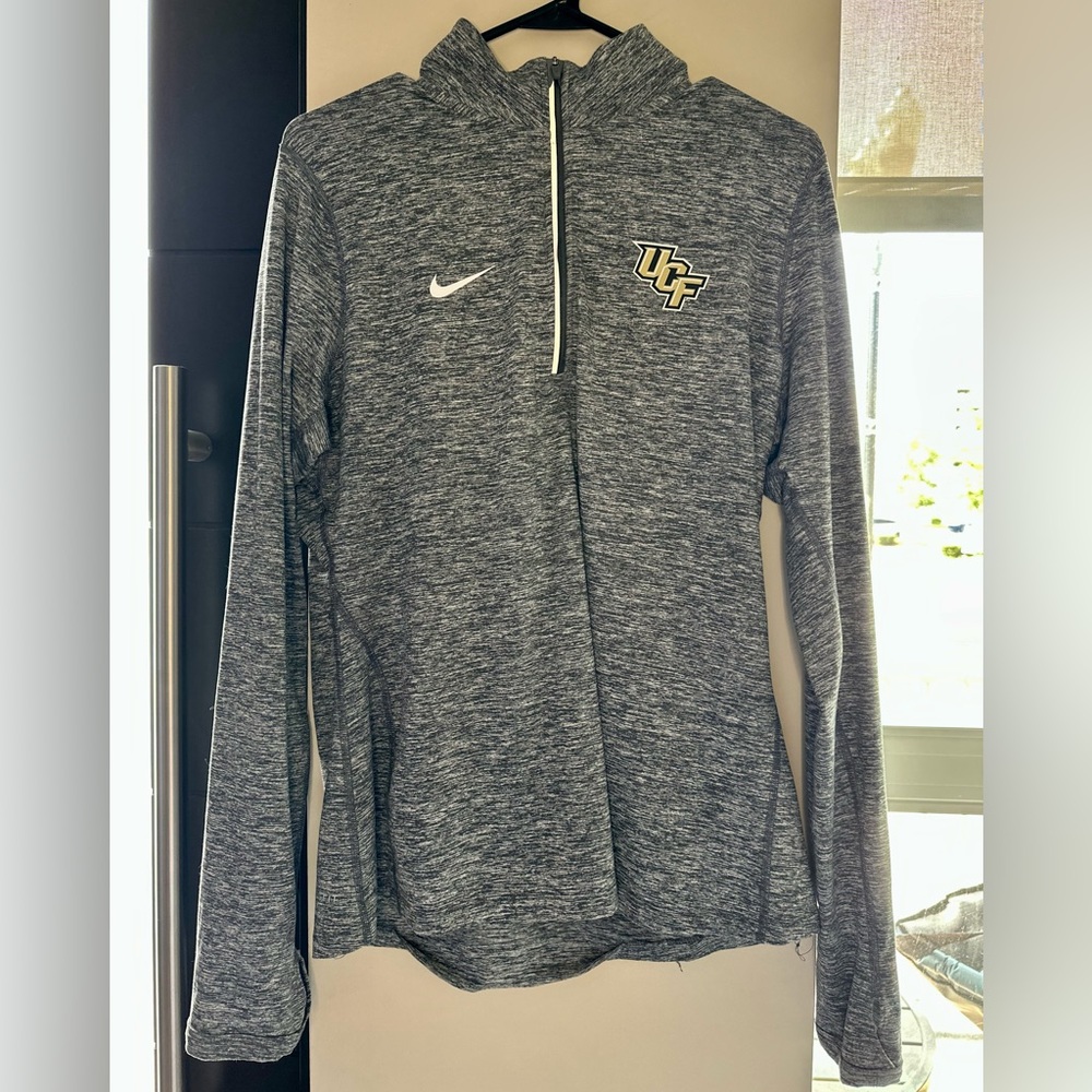 NIKE QUARTER ZIP UCF